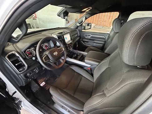 Used 2025 RAM 1500 Big Horn AWD/4WD image 35
