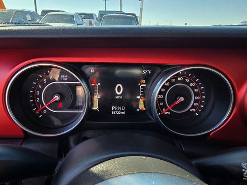 Used 2018 Jeep Wrangler Unlimited Rubicon image 15