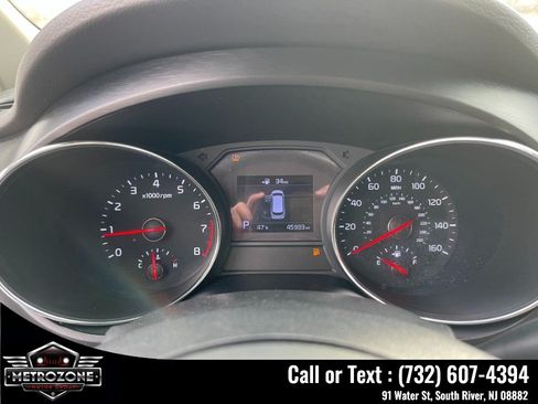Used 2019 Kia Sedona L FWD image 19