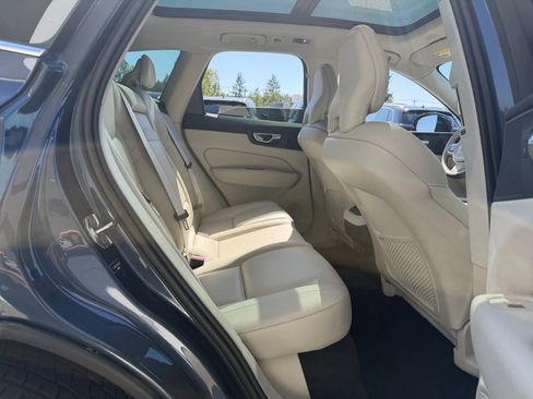 Used 2019 Volvo XC60 T5 Inscription AWD/4WD image 21