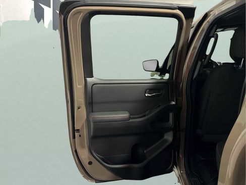 Used 2023 Nissan Frontier PRO-4X w/ Pro Convenience Package image 23