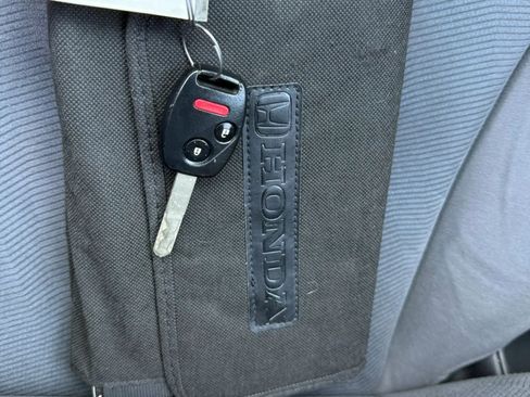 Used 2011 Honda Fit image 28