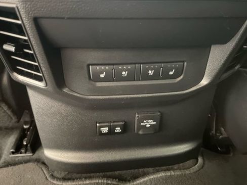 Used 2026 Toyota Tundra Platinum AWD/4WD image 20