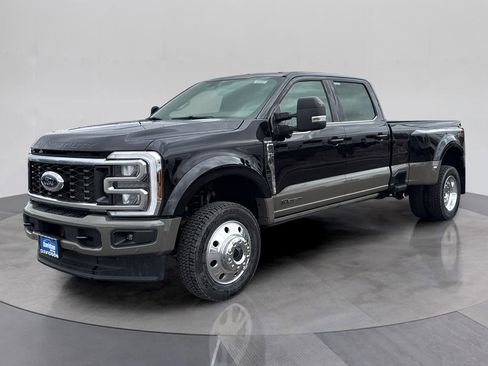 Used 2026 Ford F450 King Ranch w/ FX4 Off-Road Package image 1