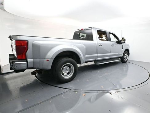 Used 2022 Ford F350 Lariat w/ Lariat Ultimate Package image 7