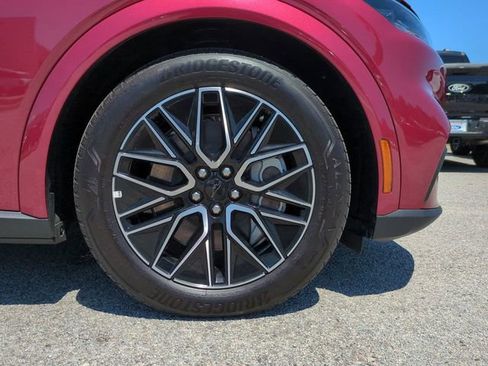Used 2025 Ford Mustang Mach-E Premium AWD/4WD image 11