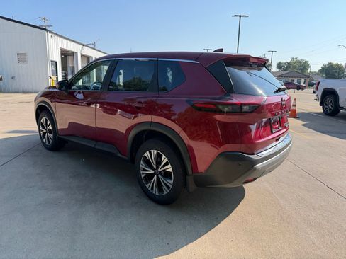 Used 2023 Nissan Rogue SV AWD/4WD image 28