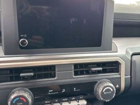 Used 2025 Toyota Tacoma SR5 image 10