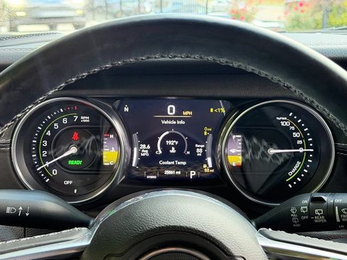 Used 2023 Jeep Wrangler Unlimited Sahara w/ Cold Weather Group AWD/4WD image 45