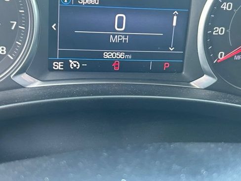 Used 2019 GMC Terrain SLE w/ Driver Convenience Package FWD image 8