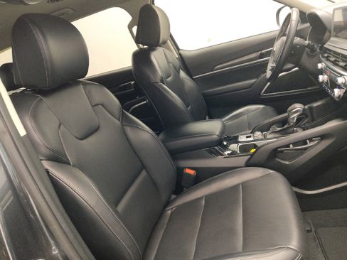 Used 2022 Kia Telluride LX AWD/4WD image 21