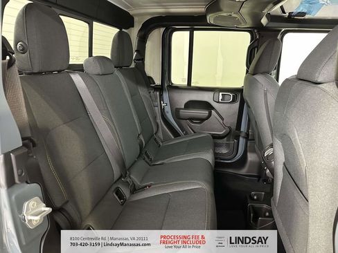 New 2026 Jeep Gladiator Sport image 14