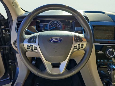 Used 2019 Ford Taurus Limited image 15
