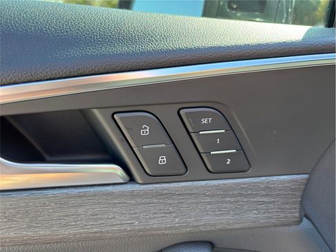 Used 2017 Audi A4 2.0T Prestige image 24