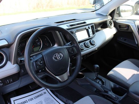 Used 2013 Toyota RAV4 LE AWD/4WD image 15