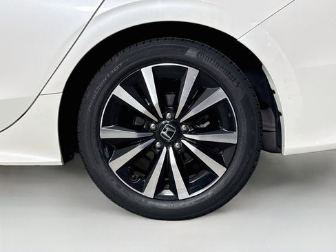 Certified 2022 Honda Civic EX image 37