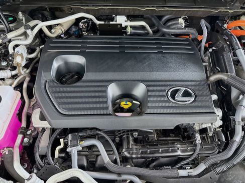 Used 2025 Lexus NX 450h+ AWD w/ Luxury Package image 31