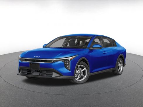 Used 2025 Kia K4 FWD image 4