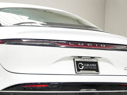 Used 2024 Lucid Air Touring image 15