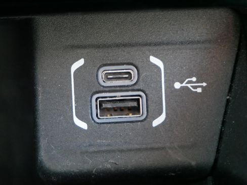 Used 2022 Jeep Compass Latitude w/ Sun and Sound Group image 33