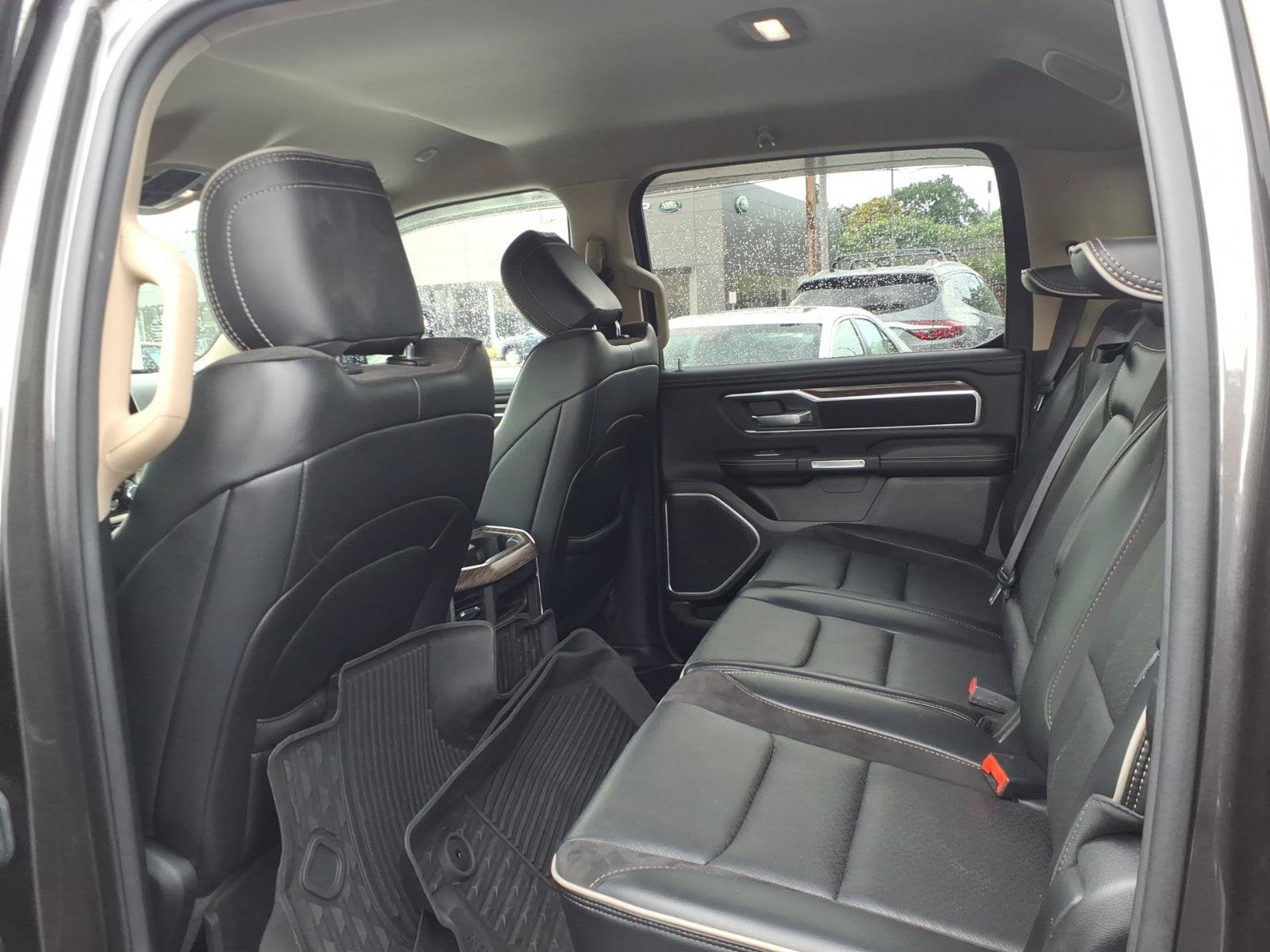 Used 2020 RAM 1500 Laramie AWD/4WD image 16