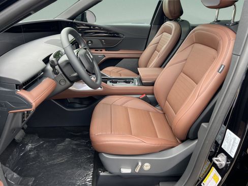 New 2026 Lincoln Nautilus Reserve AWD/4WD image 25
