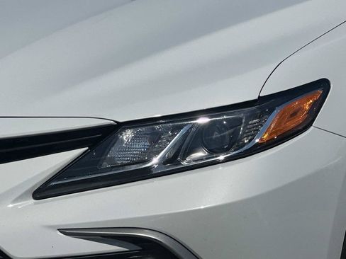 Used 2023 Toyota Camry LE w/ Convenience Package FWD image 8