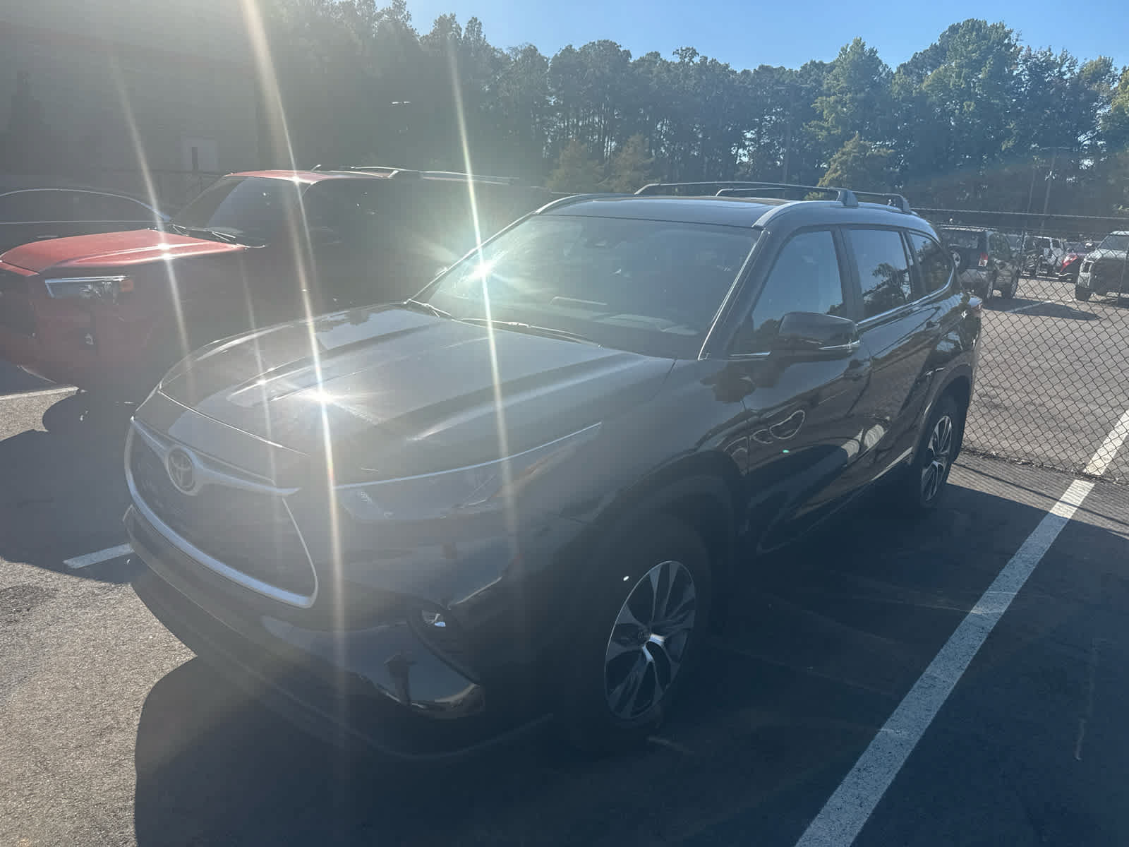 Certified 2026 Toyota Highlander XLE AWD/4WD image 2