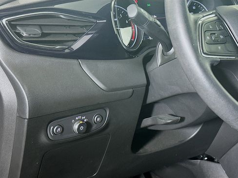 Used 2023 Buick Encore GX Select w/ Safety Package II image 17