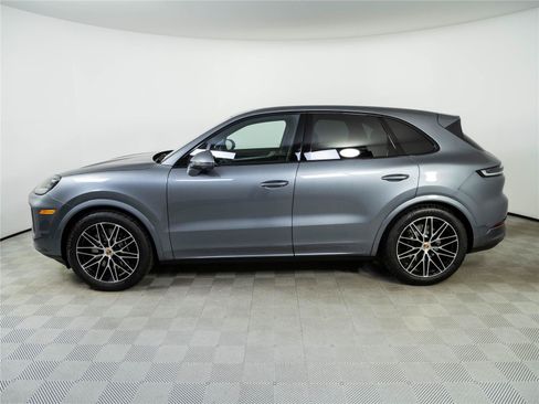 New 2026 Porsche Cayenne S AWD/4WD image 2