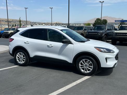 Certified 2022 Ford Escape SE AWD/4WD image 5