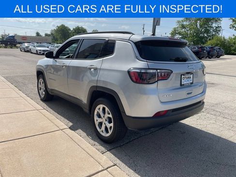 Used 2024 Jeep Compass Latitude AWD/4WD image 7