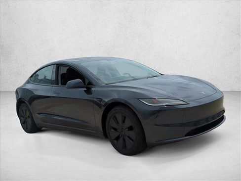Used 2024 Tesla Model 3 RWD image 3
