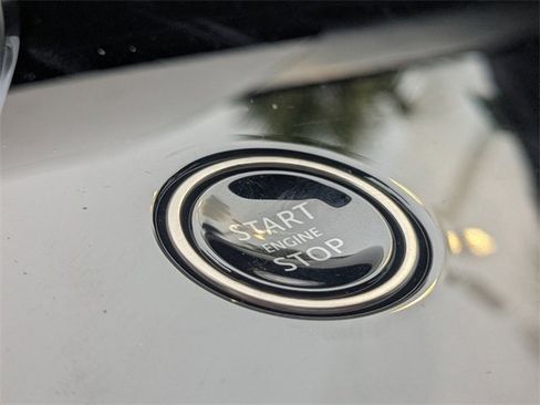 Used 2024 Land Rover Range Rover Sport Dynamic SE image 28