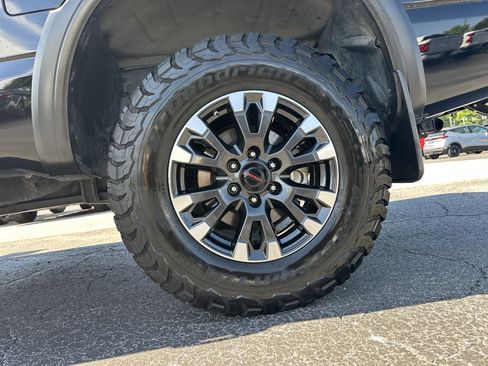 Used 2021 Nissan Titan PRO-4X w/ Pro-4x Convenience Package AWD/4WD image 20