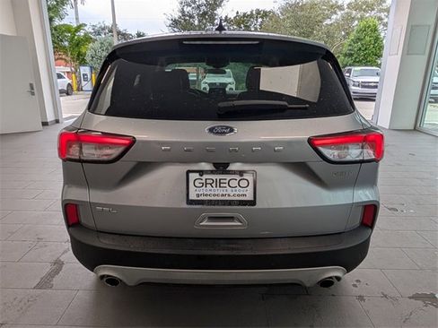 Used 2021 Ford Escape SEL w/ Technology Package image 11