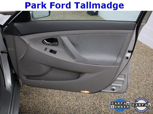 Used 2008 Toyota Camry LE image 21