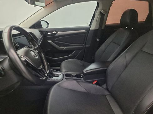 Used 2019 Volkswagen Jetta SE FWD image 17