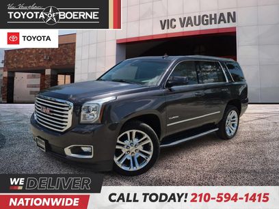 Used 2017 GMC Yukon SLT w/ Premium Edition