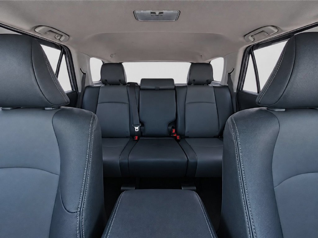 Used 2022 Toyota 4Runner SR5 Premium w/ Moonroof Package RWD image 14
