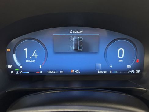 Used 2025 Ford Escape Platinum AWD/4WD image 7