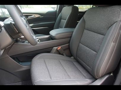 New 2026 Chevrolet Traverse LT