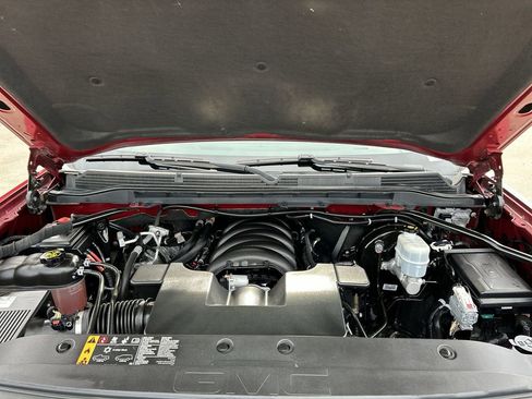 Used 2018 GMC Sierra 1500 SLT AWD/4WD image 29