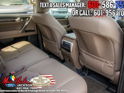 Used 2023 Lexus GX 460 Premium w/ Premium Package AWD/4WD image 9