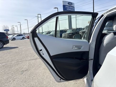 Used 2024 Toyota Corolla XSE image 22