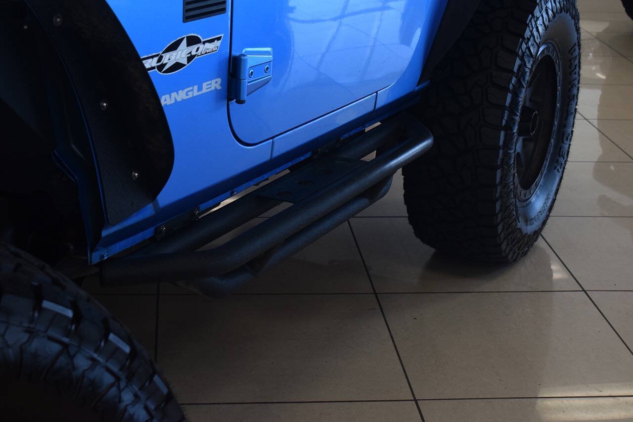 Used 2010 Jeep Wrangler Rubicon w/ PWR Convenience Group AWD/4WD image 14