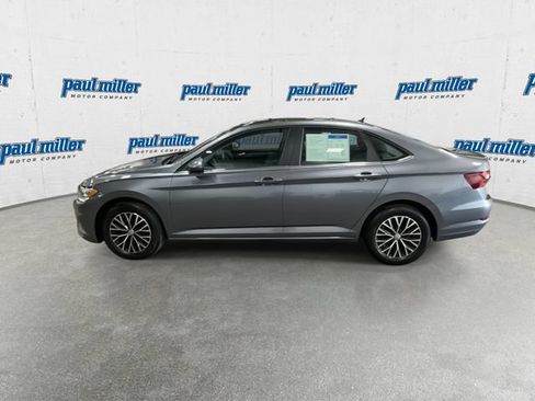 Used 2019 Volkswagen Jetta SE FWD image 6