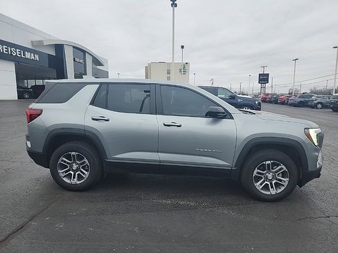New 2025 GMC Terrain Elevation image 2