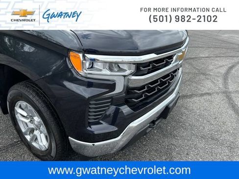 Used 2023 Chevrolet Silverado 1500 LT AWD/4WD image 13