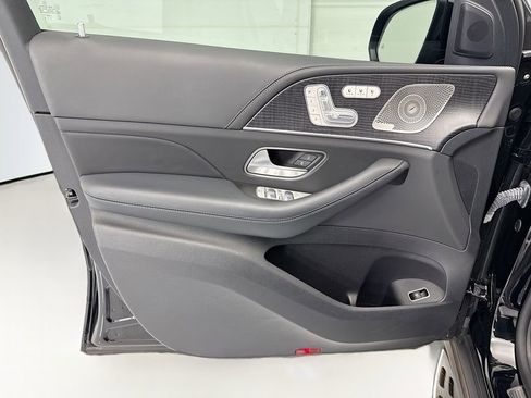 Used 2022 Mercedes-Benz GLE 63 AMG S image 23